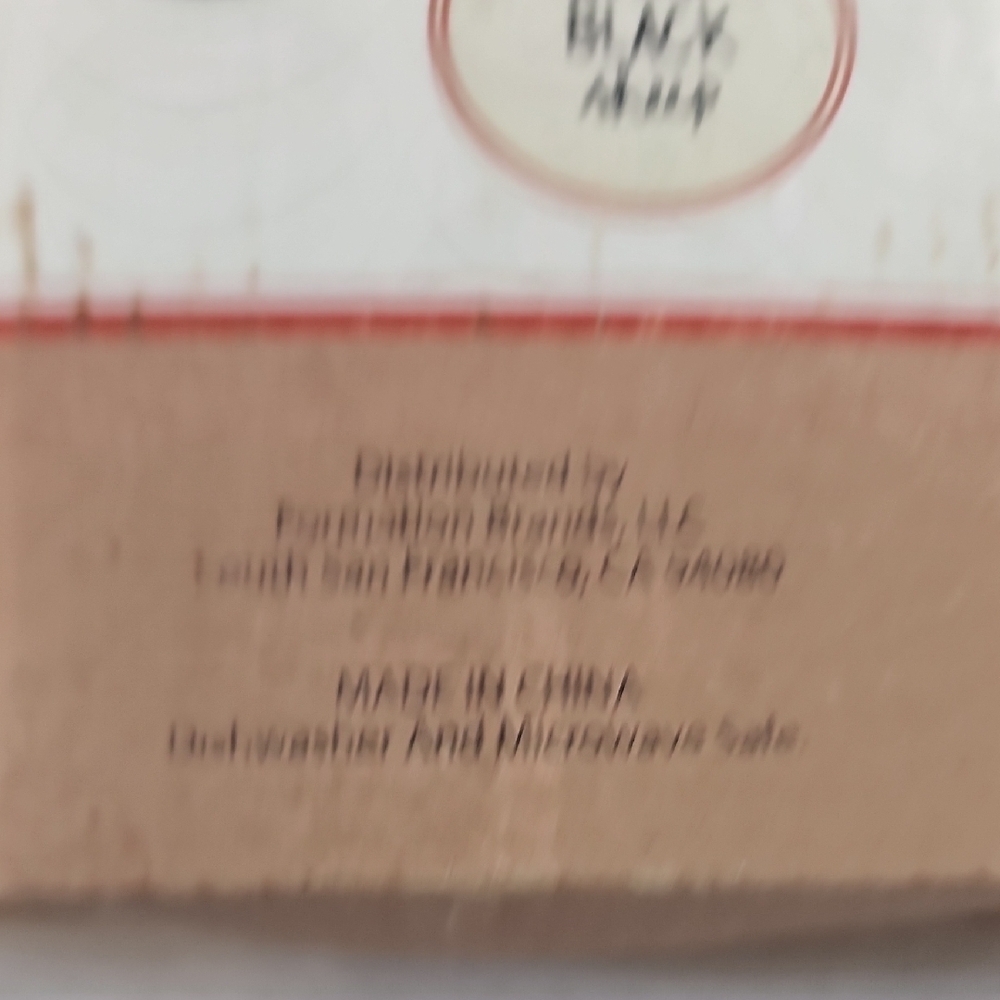 Formation Brands White Red Set Of 4x Appetizer Plates Black Text "Pig Out" NWT - Picture 8 of 8